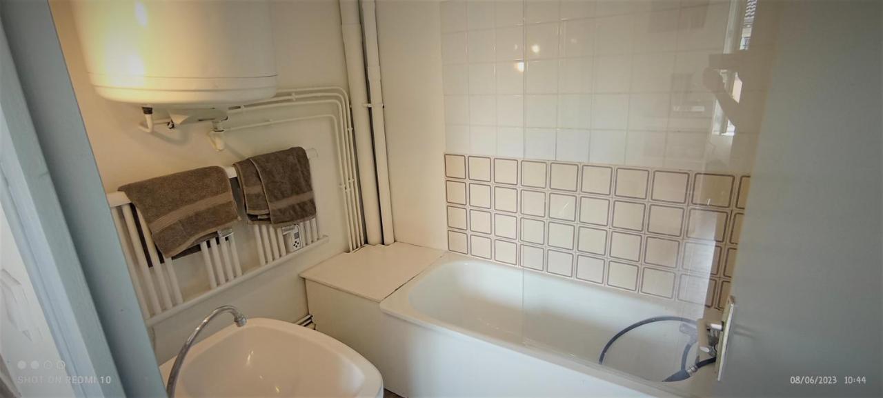 Studio Double 11 Avec Wifi Лимож Екстериор снимка